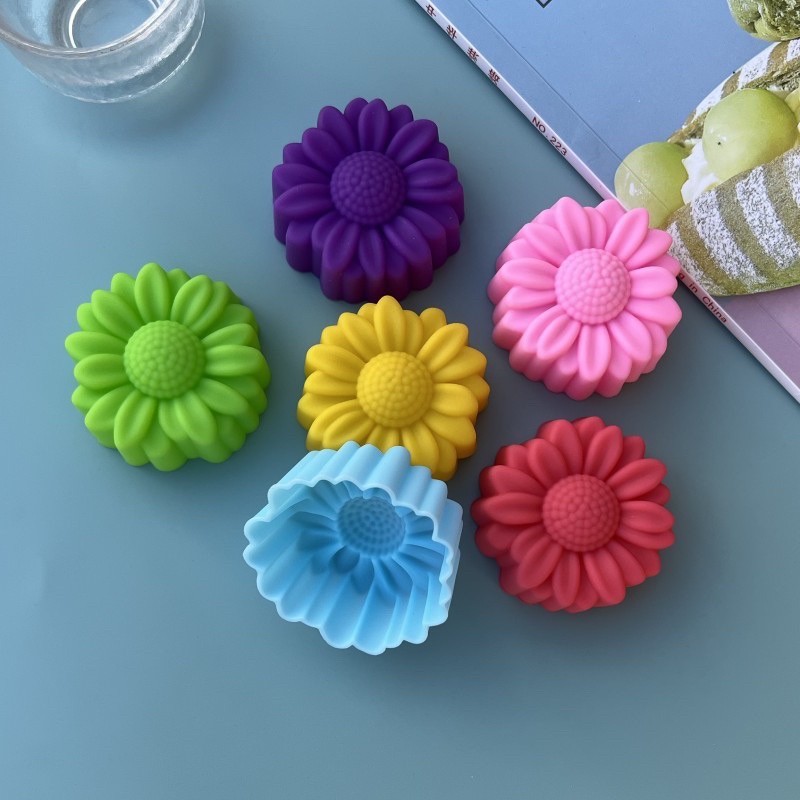 Soap Making Tools - ชุดแม่พิมพ์ซิลิโคนลายดอกไม้ 6 ชิ้น ไม่ติดกระทะ สำหรับทำช็อกโกแลต พุดดิ้ง